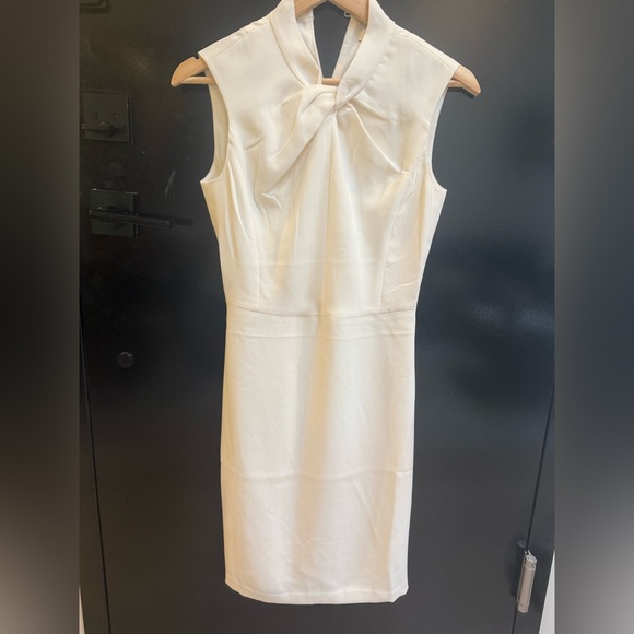 Club Monaco Cream/White Twist Neck Dress NWT!! - Picture 3 of 4